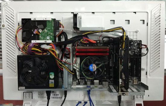 長城天刃32寸2K一體機(jī) 重新定義高能游戲新體驗(yàn)